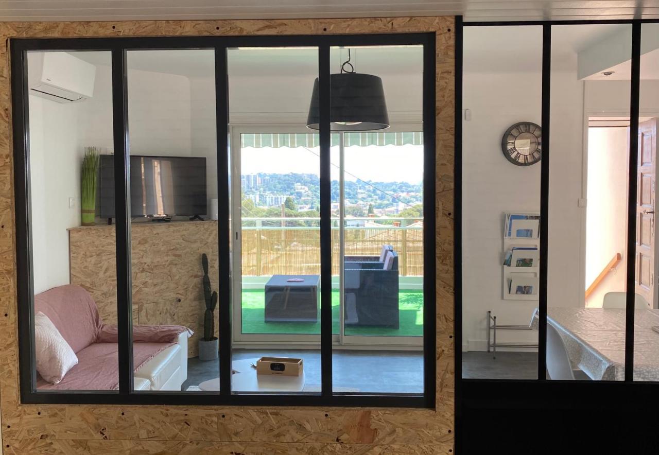 « la Sakalava » Vue Panoramique Faron Ferienhaus