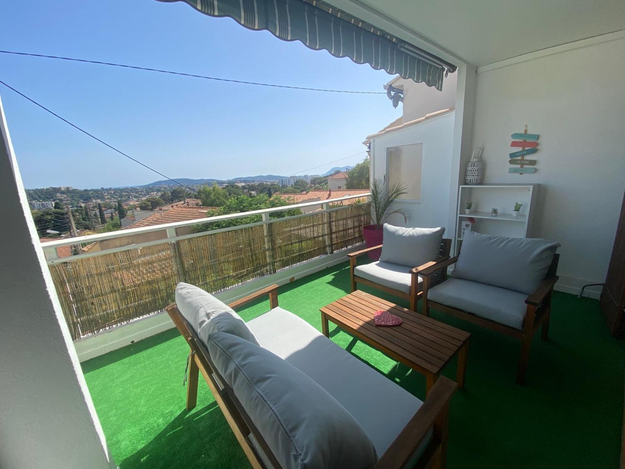« la Sakalava » Vue Panoramique Faron Toulon